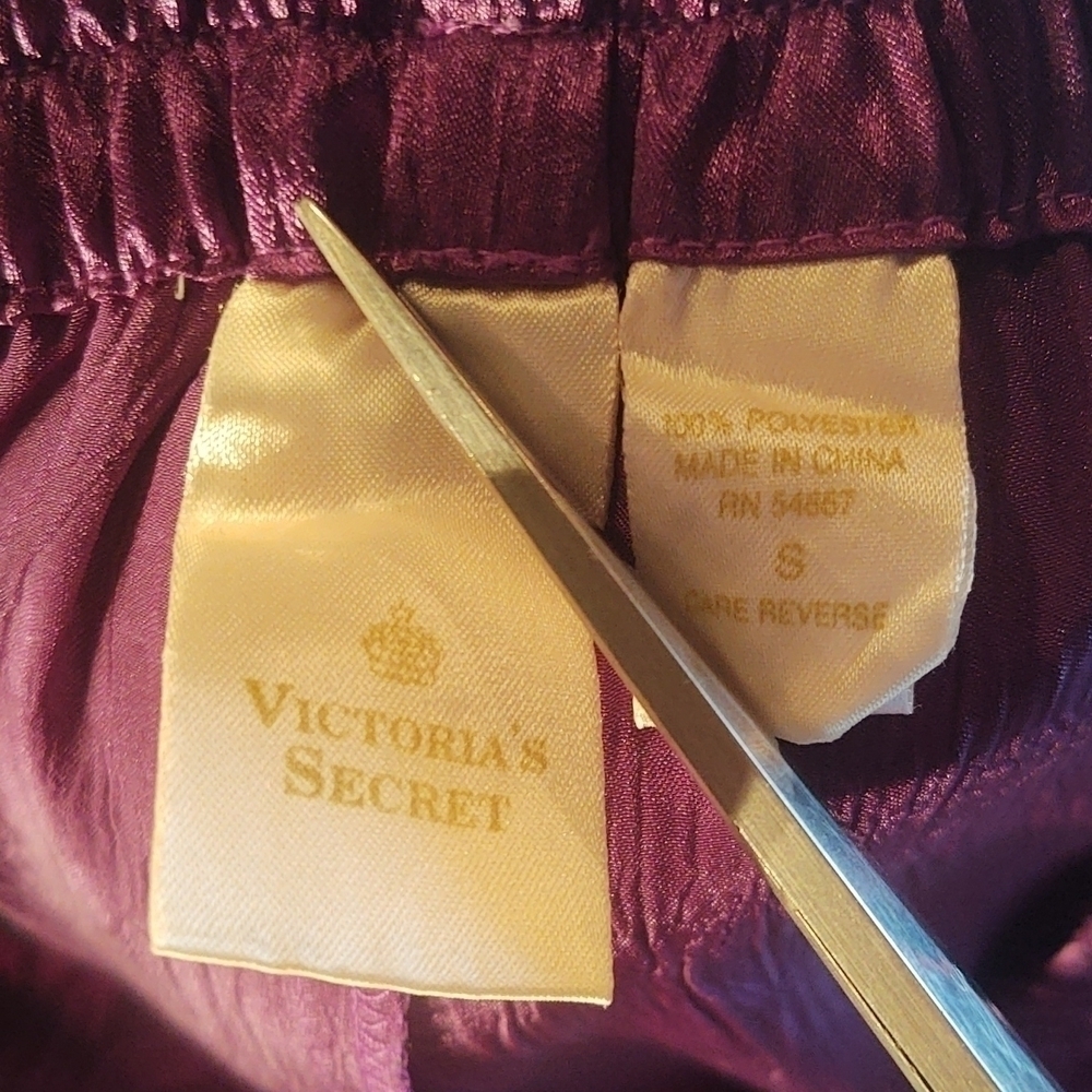 Vintage Victoria's Secret Gold Crown Label Purple Pajama Set Sz S - Picture 13 of 13